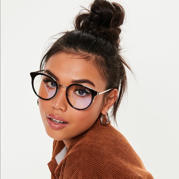 Quay Cryptic Blue Light Glasses - Picture 2 of 7